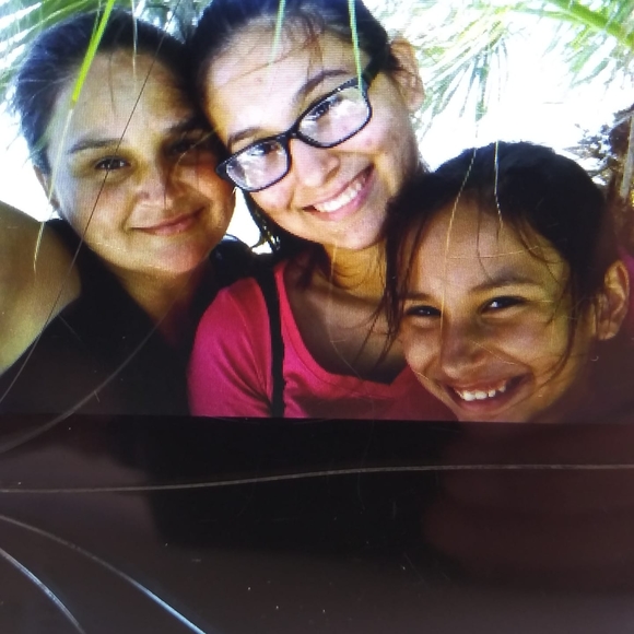 Meet your Posher, Clotilde - Picture 1 of 1